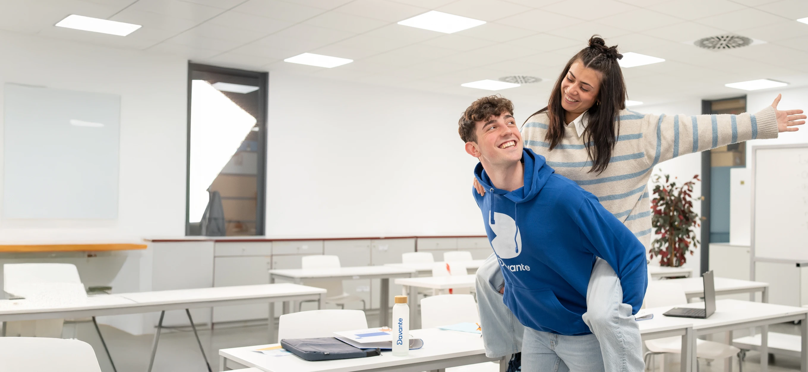 Disponible la tienda online de Davante